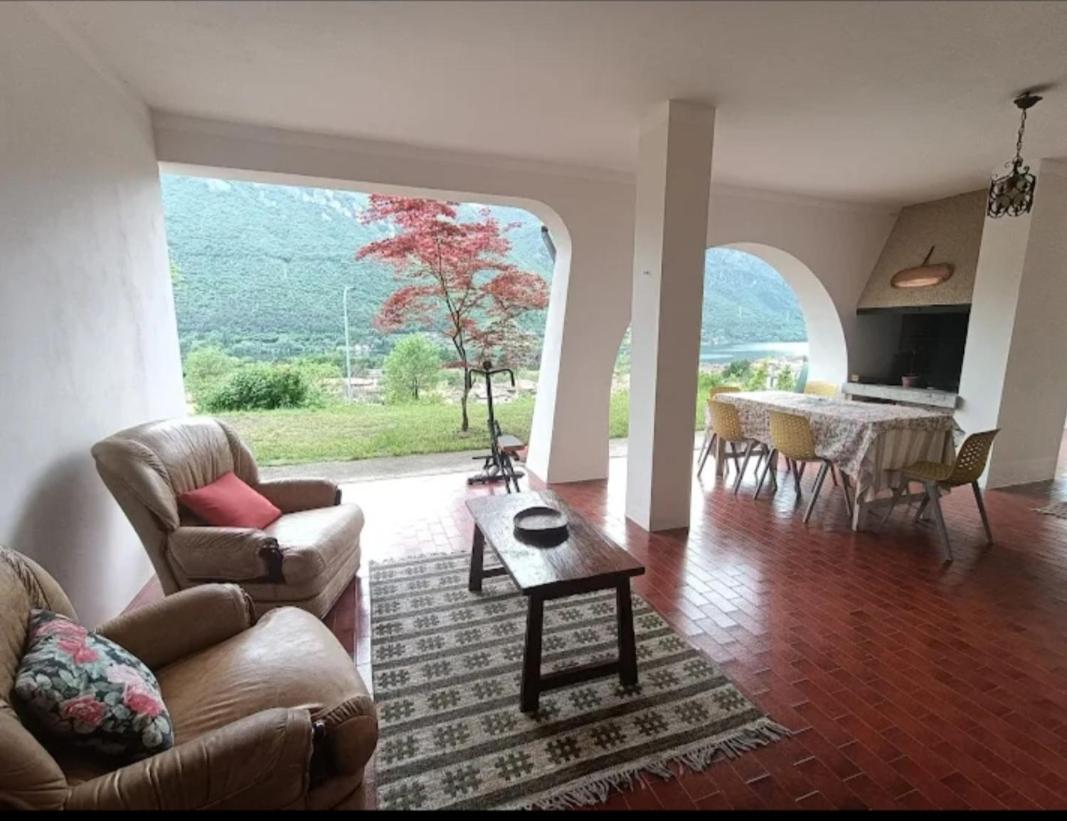 B&B Le Rose كْروني المظهر الخارجي الصورة